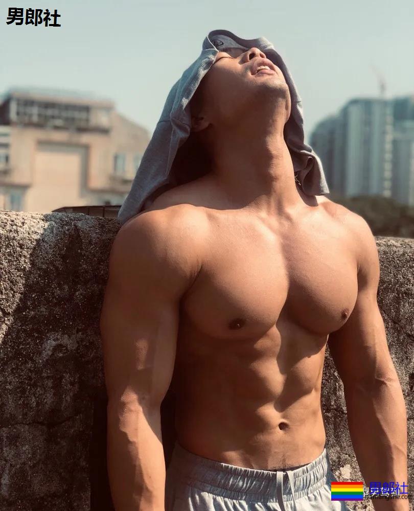 他是墨立方御用男模，堪称教练中的战斗机 - 51虹马