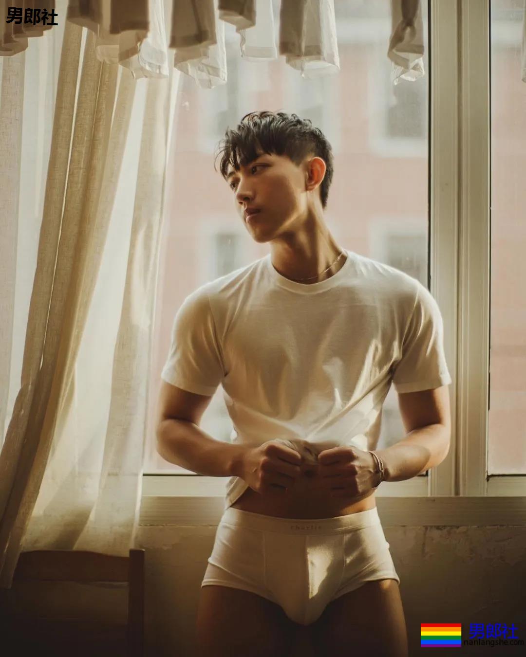 颜值！肌肉！ 火遍男圈的“恋爱脸”帅哥！ - 51虹马