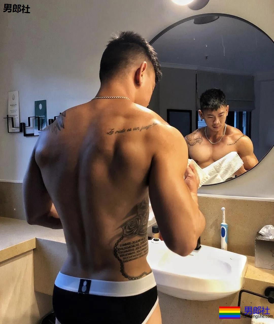 太容易约的0，1才显的珍贵-51虹马