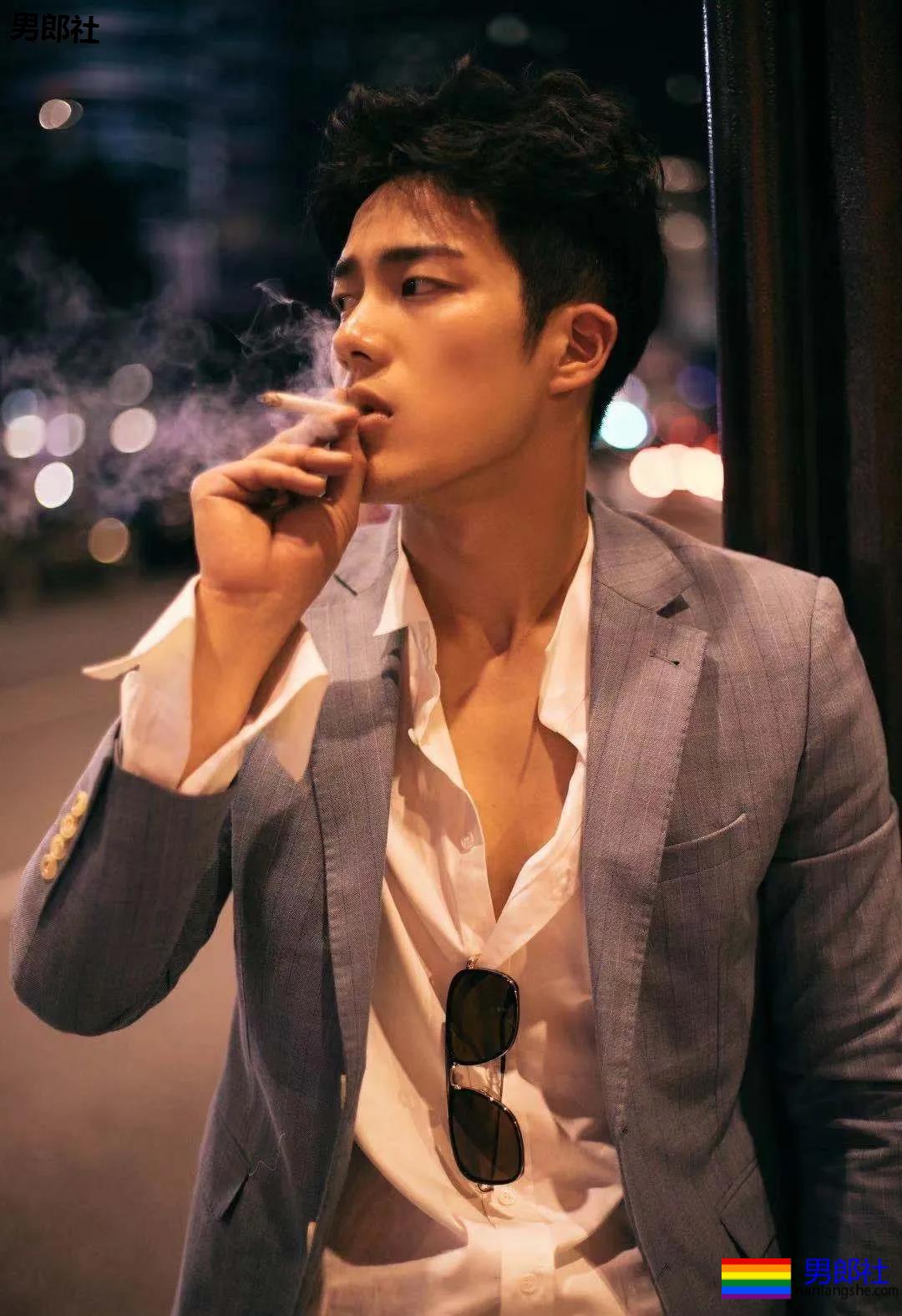 让女生疯狂的校草帅哥,能够让你心动吗? - 51虹马 让女生疯狂的校草帅哥,能够让你心动吗? - 51虹马