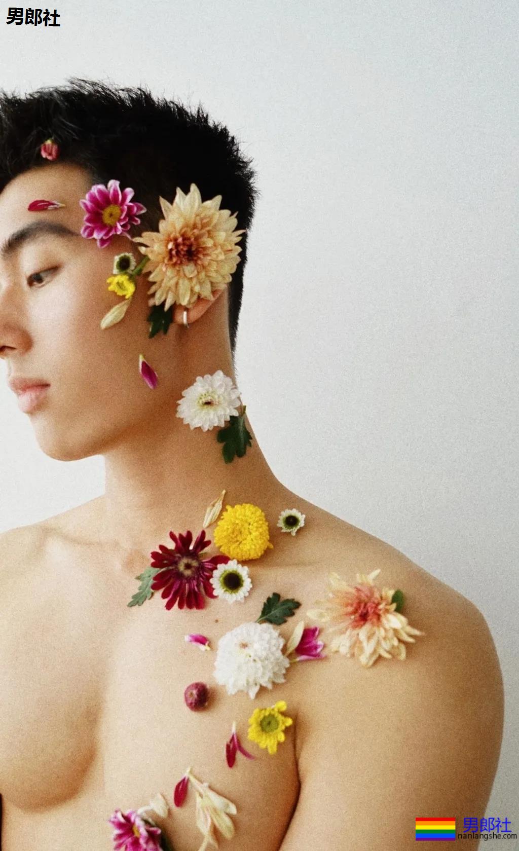 一秒沦陷的初恋脸!00后制服体育生长大了,你想撩谁? - 51虹马 一秒沦陷的初恋脸!00后制服体育生长大了,你想撩谁? - 51虹马