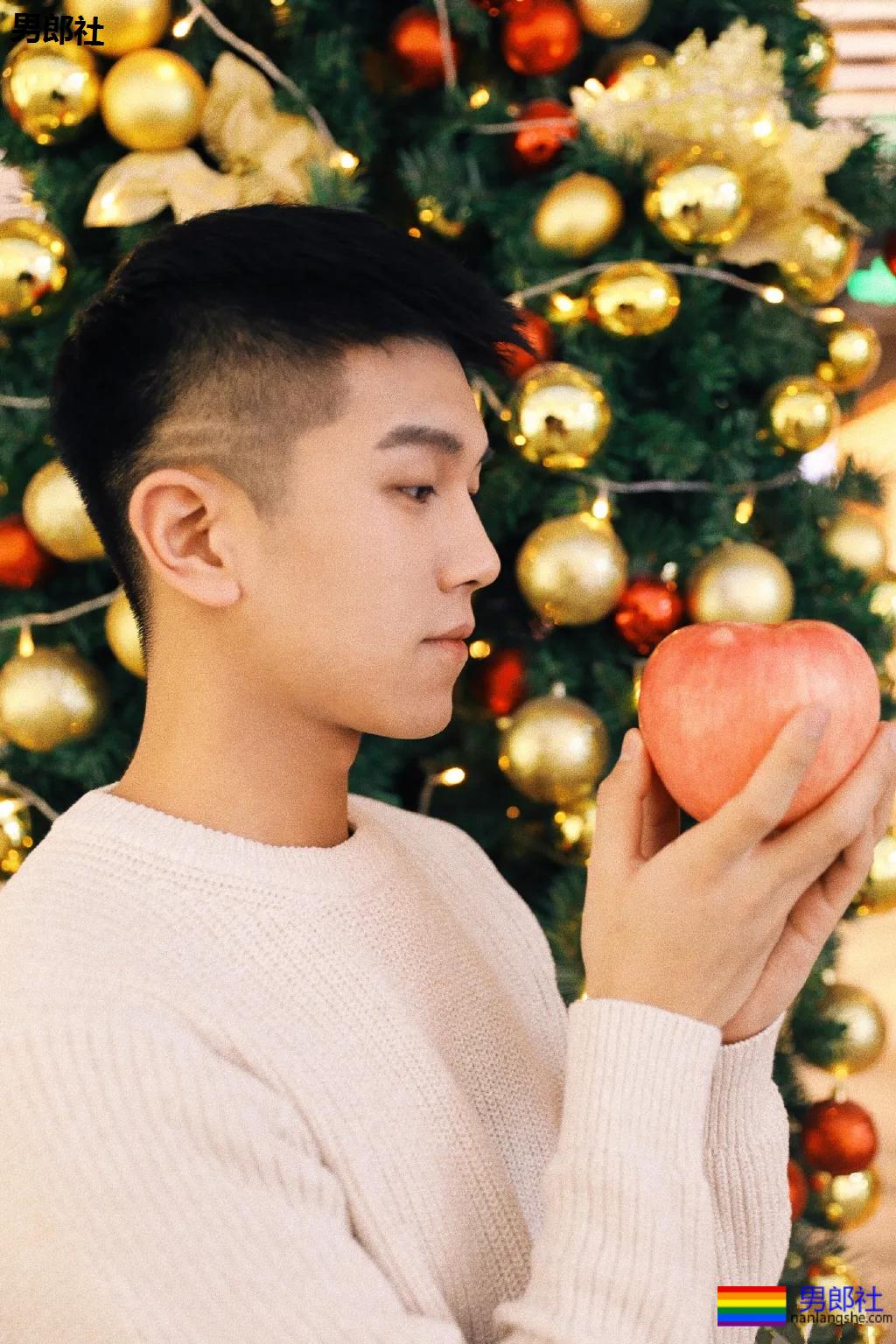 一秒沦陷的初恋脸!00后制服体育生长大了,你想撩谁? - 51虹马 一秒沦陷的初恋脸!00后制服体育生长大了,你想撩谁? - 51虹马