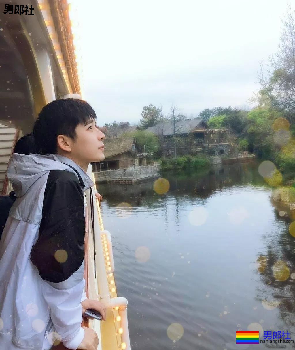 一秒沦陷的初恋脸!00后制服体育生长大了,你想撩谁? - 51虹马 一秒沦陷的初恋脸!00后制服体育生长大了,你想撩谁? - 51虹马