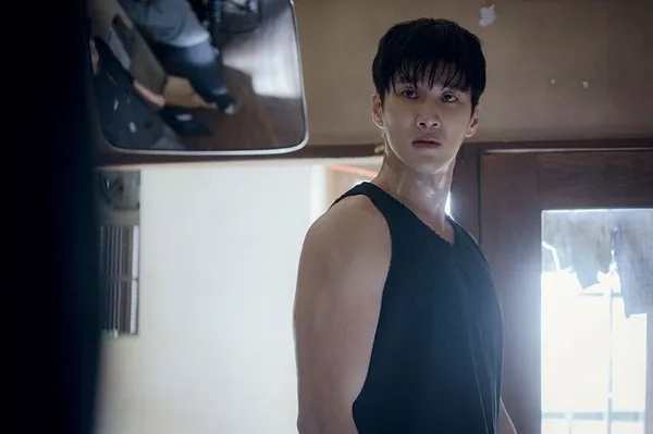 187高鼻梁拳击体育生,为了红秀肌肉好身材,长腿腱子肉A到爆!-51虹马