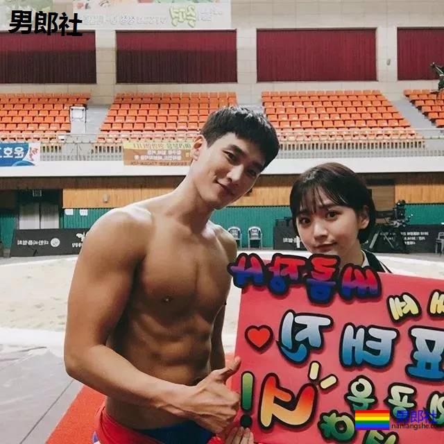 187高鼻梁拳击体育生,为了红秀肌肉好身材,长腿腱子肉A到爆! - 51虹马 187高鼻梁拳击体育生,为了红秀肌肉好身材,长腿腱子肉A到爆! - 51虹马