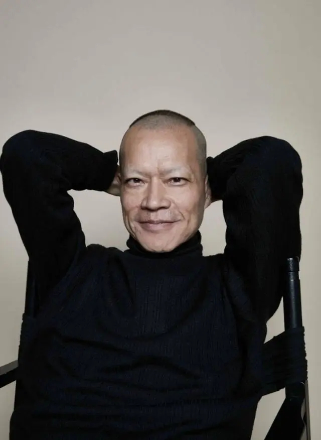 知名男主持人出柜!曾一边交男友一边交女友关系混乱 - 51虹马 知名男主持人出柜!曾一边交男友一边交女友关系混乱 - 51虹马