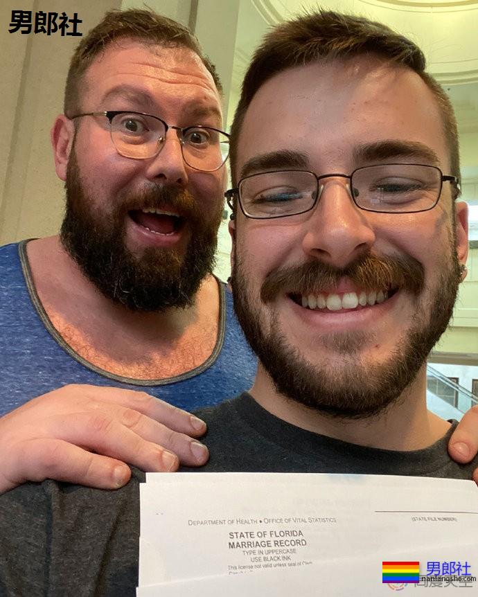 职业摔角手和男友办婚礼:一切变得越来越好 - 51虹马 职业摔角手和男友办婚礼:一切变得越来越好 - 51虹马