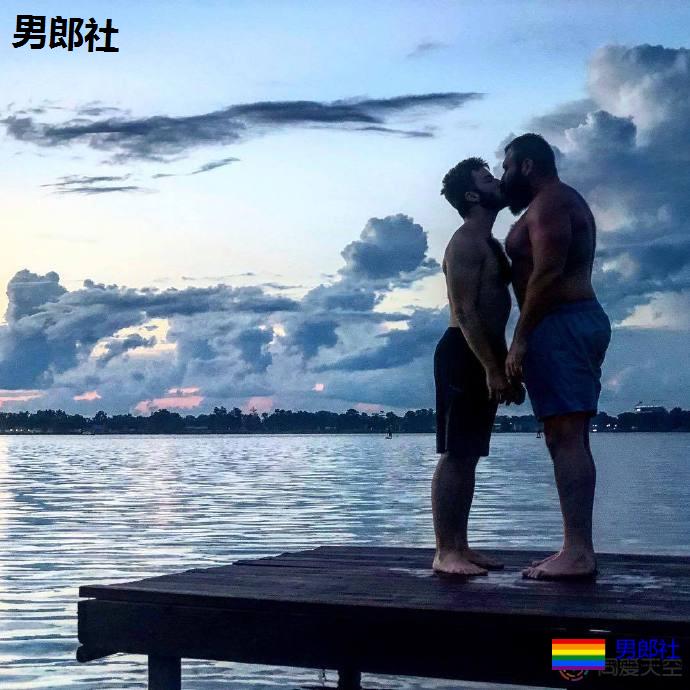 职业摔角手和男友办婚礼:一切变得越来越好 - 51虹马 职业摔角手和男友办婚礼:一切变得越来越好 - 51虹马