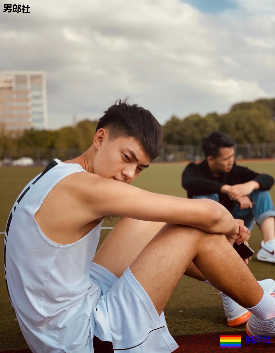 192大长腿篮球小鲜肉，也太太太帅了吧！ - 51虹马