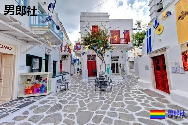 每年八月，三万基男齐聚希腊GAY岛上，就为这一盛事！ - 51虹马