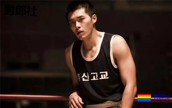 正装、军装、寸头……玄彬这波硬照太绝了！ - 51虹马