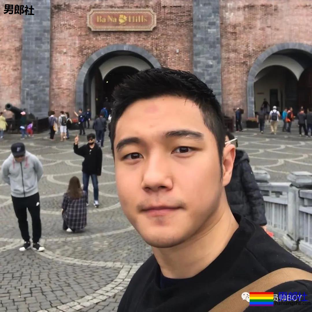 短发、圆脸、大鼻子！韩国网红名媛也一样的审美 - 51虹马