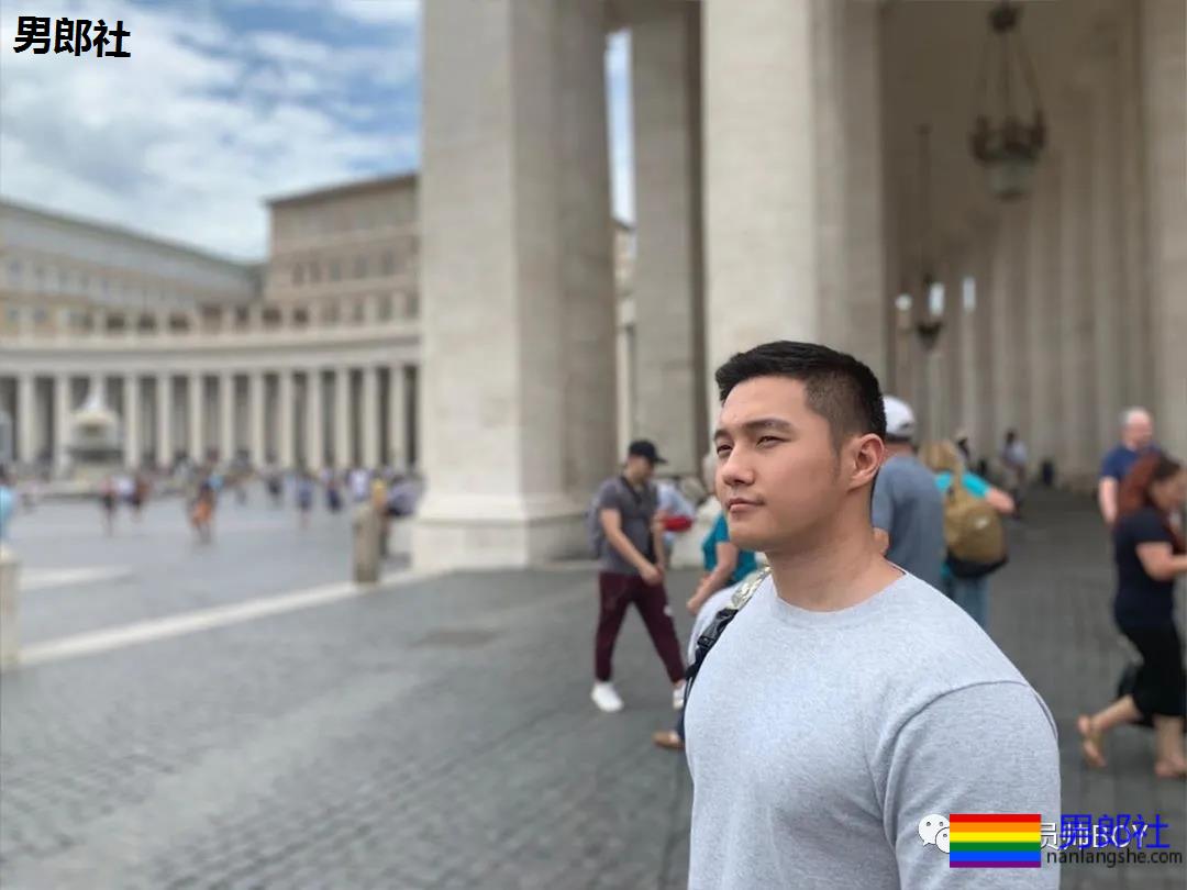 短发、圆脸、大鼻子！韩国网红名媛也一样的审美 - 51虹马