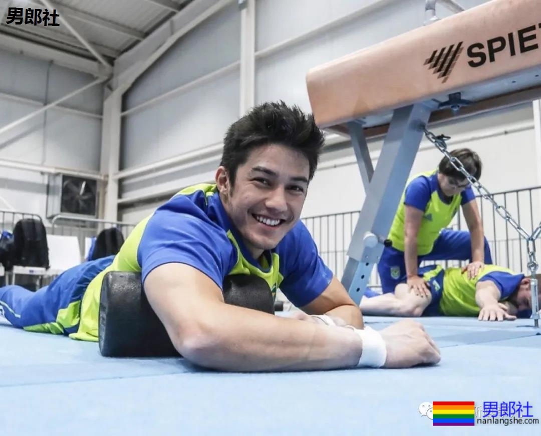 日本巴西混血体操运动员成同志天菜！笑容迷人身材完美 - 51虹马
