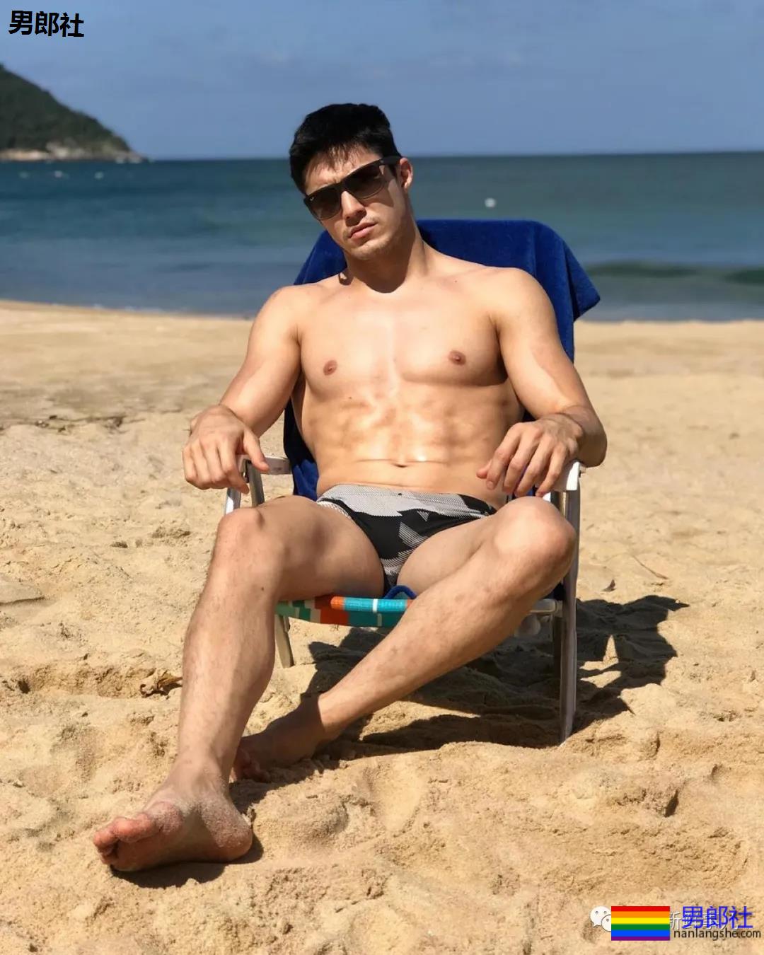 日本巴西混血体操运动员成同志天菜！笑容迷人身材完美 - 51虹马