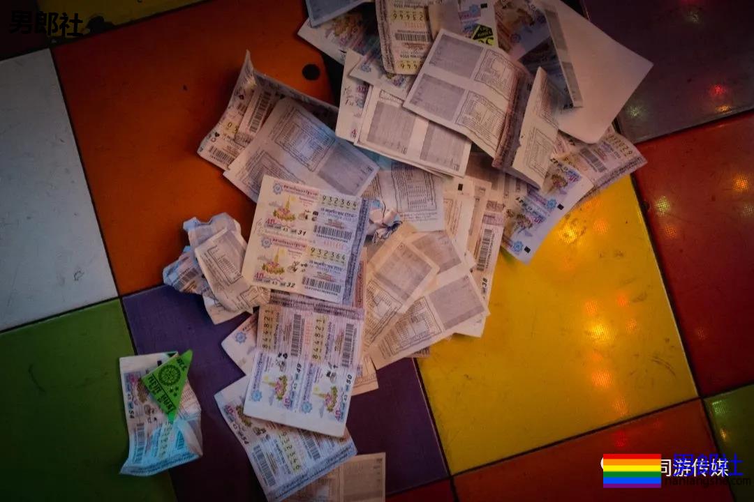 泰国卖身男孩:一条无法归去的路 - 51虹马 泰国卖身男孩:一条无法归去的路 - 51虹马