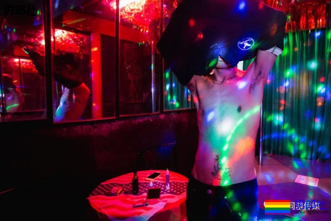 泰国卖身男孩:一条无法归去的路 - 51虹马 泰国卖身男孩:一条无法归去的路 - 51虹马