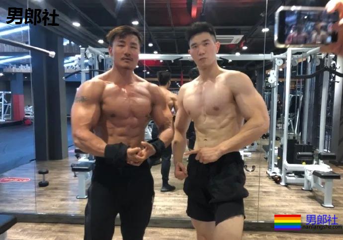 大到犯规！193cm筋肉小哥，他是“肌肉版”杨洋！ - 51虹马