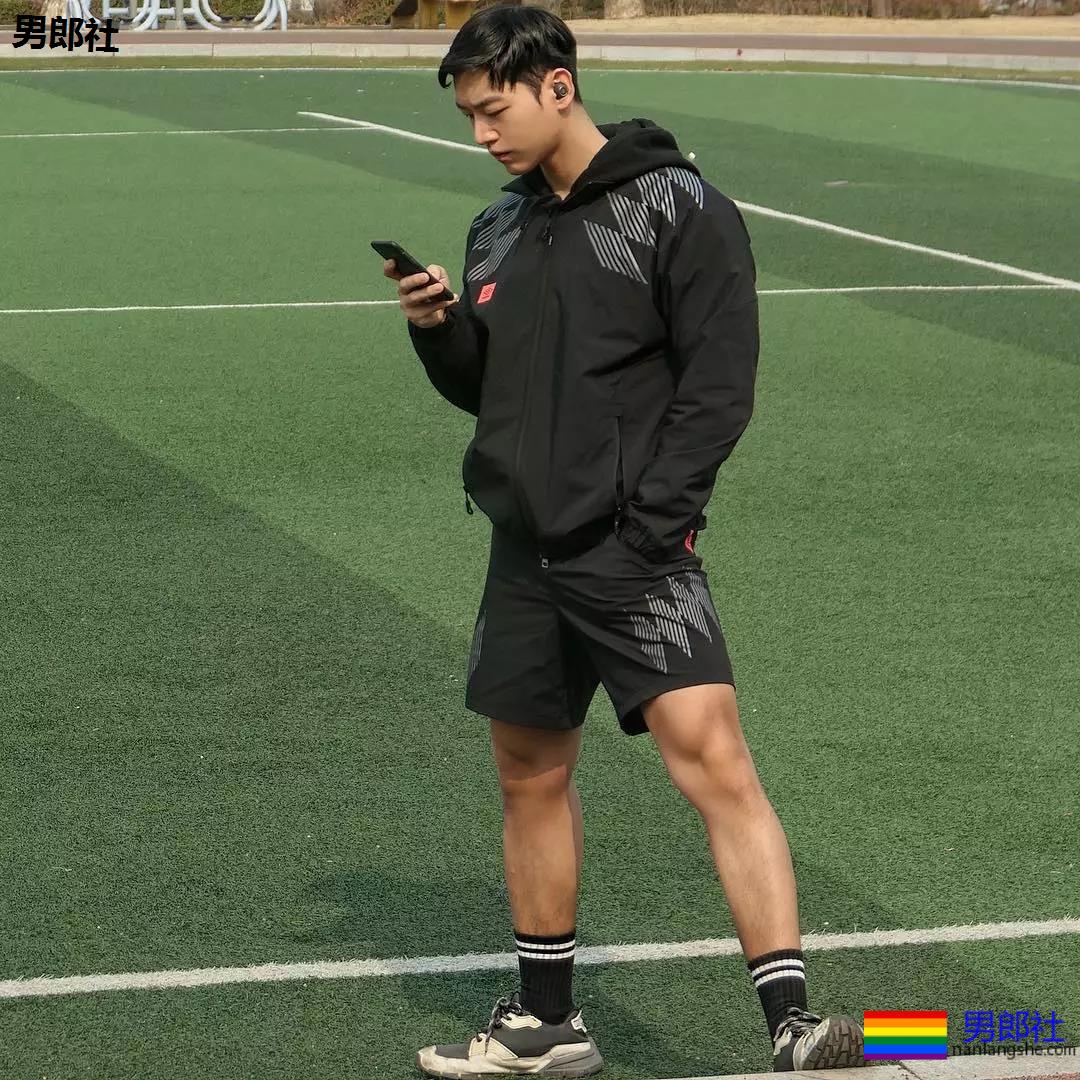 泳裤大包名媛疑是塞东西?发堉超强!塞了什么东西!? - 51虹马 泳裤大包名媛疑是塞东西?发堉超强!塞了什么东西!? - 51虹马