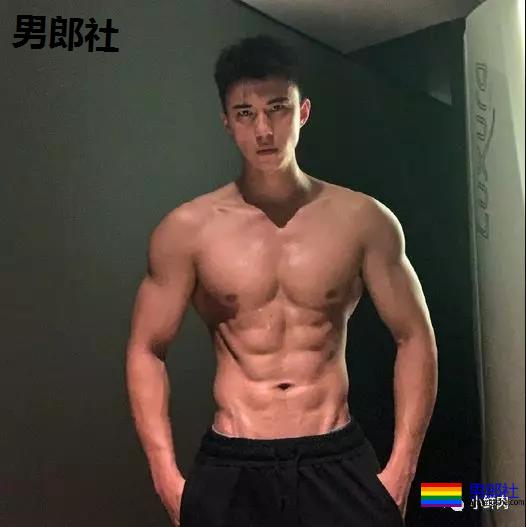 浙江狙击手小哥火了，自带一身腱子肉鼻子超大！ - 51虹马