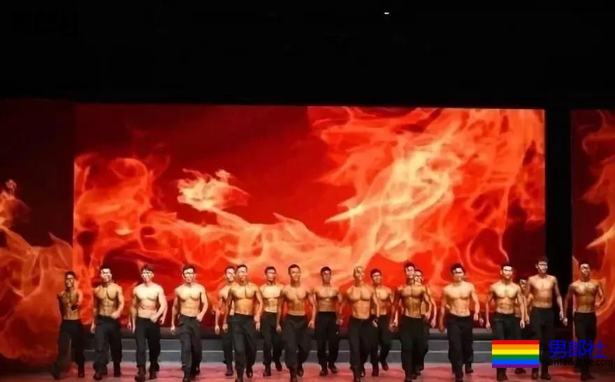 浙江狙击手小哥火了，自带一身腱子肉鼻子超大！ - 51虹马