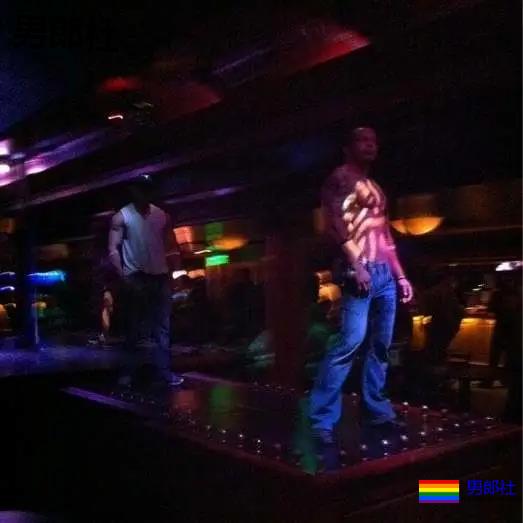 脱光为止！北美最赞五大【同志舞男吧】大合集！ - 51虹马