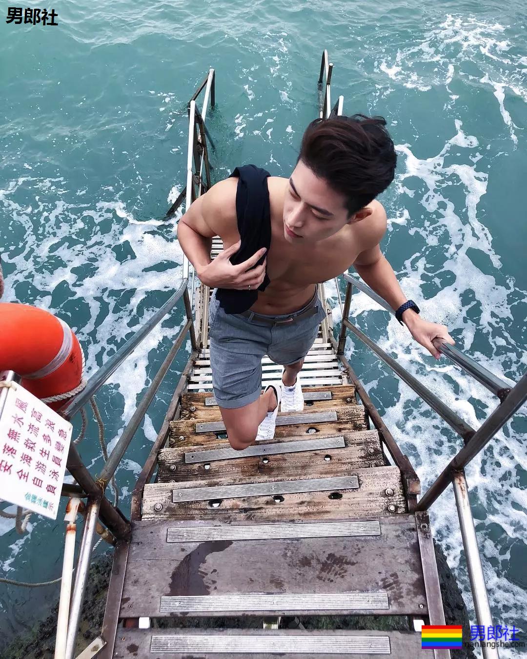 180cm，180mm。这样的男生你确定不点进来？-51虹马