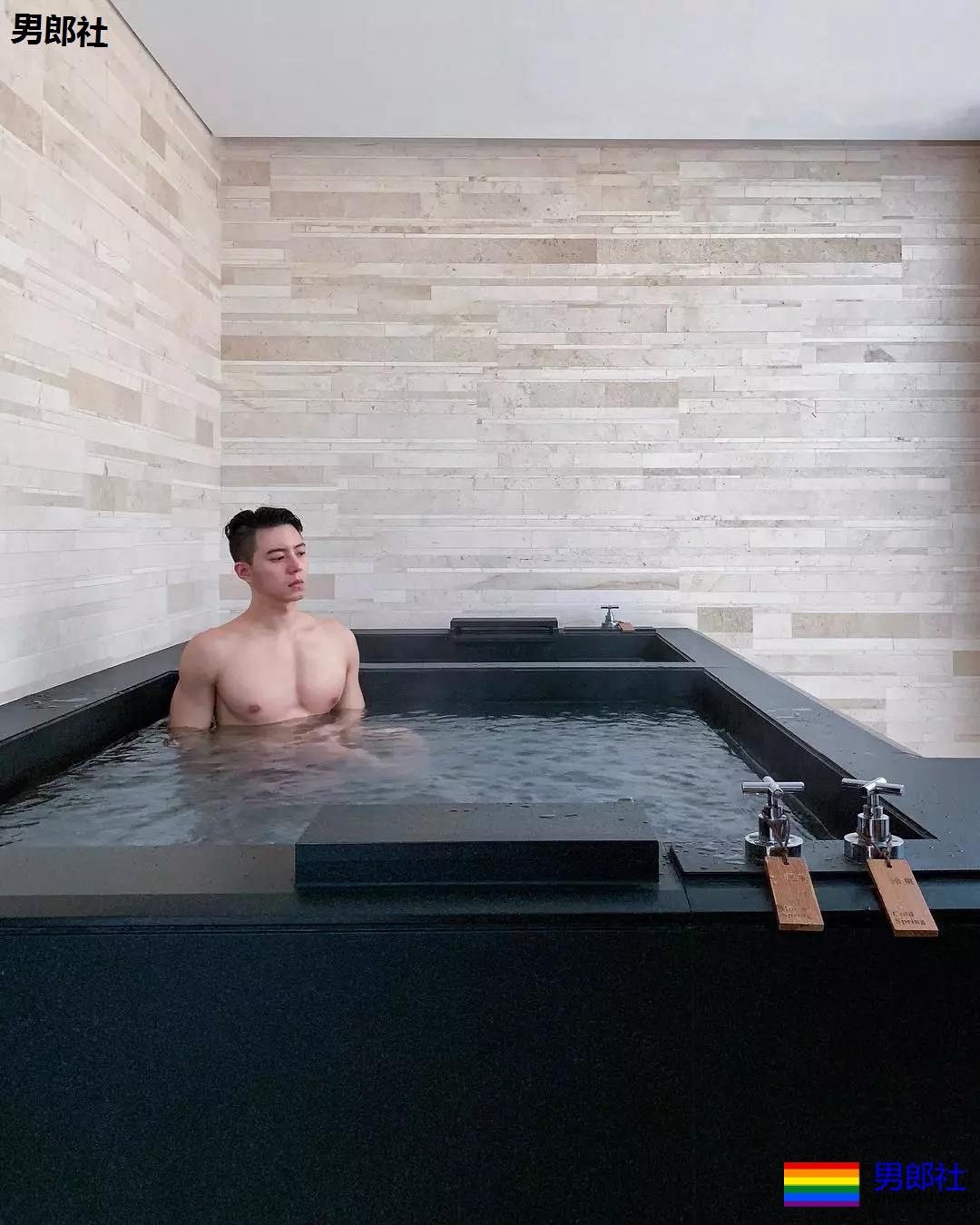 180cm，180mm。这样的男生你确定不点进来？ - 51虹马