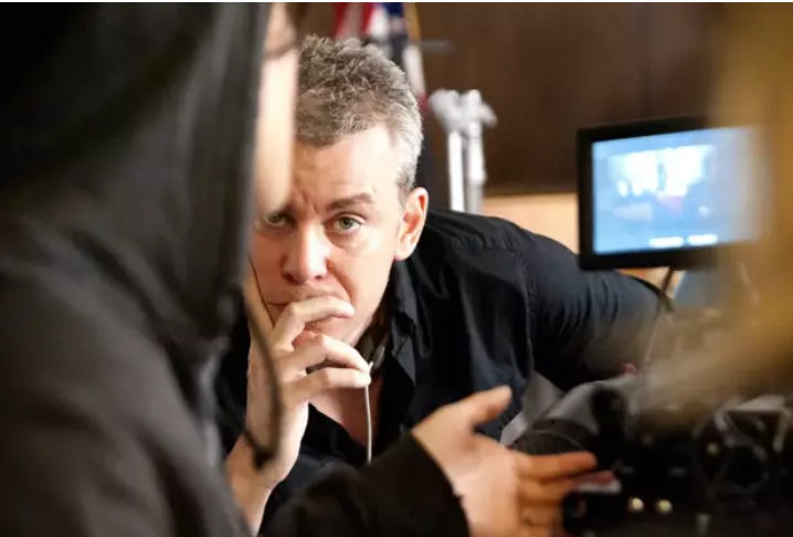 《爱若此时》大叔太有魅力！三人同居-51虹马