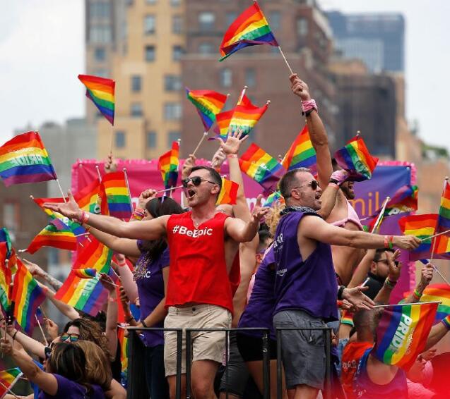 疫情阴霾下，世界各地的骄傲活动延期或取消-51虹马