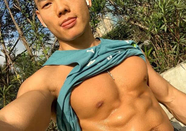 同志故事:分手了的兵哥哥,又来找我复合…-51虹马