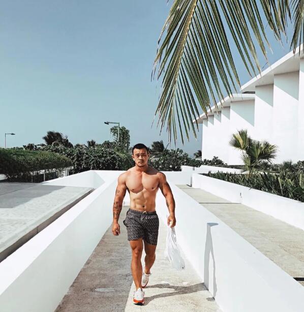 拉拉眼中的GAY圈-51虹马