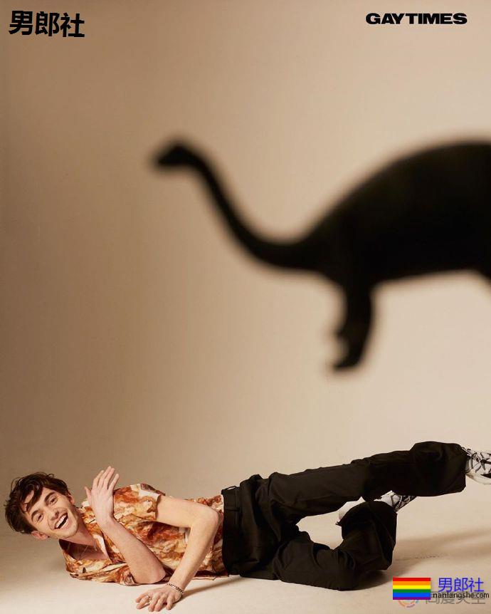 灰森亮相《Gay Times》封面 - 51虹马
