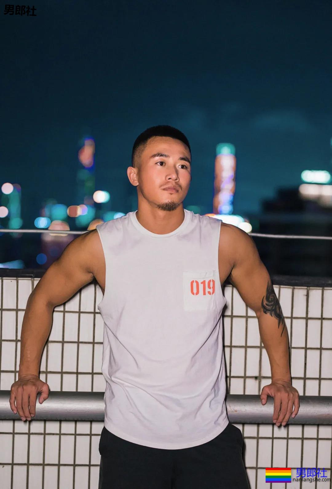 GOGOBOY的职场潜规则 - 51虹马