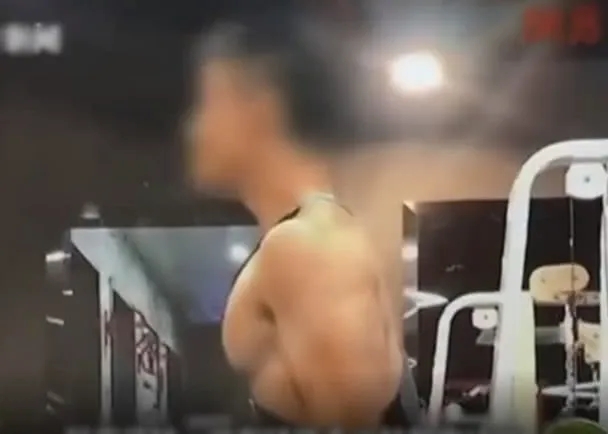 网红肌肉男骗粉丝转钱:称自己分手了 多名集美上当 - 51虹马