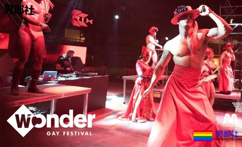 西班牙最SAO两大同志小镇PK,哪个更好玩? - 51虹马 西班牙最SAO两大同志小镇PK,哪个更好玩? - 51虹马