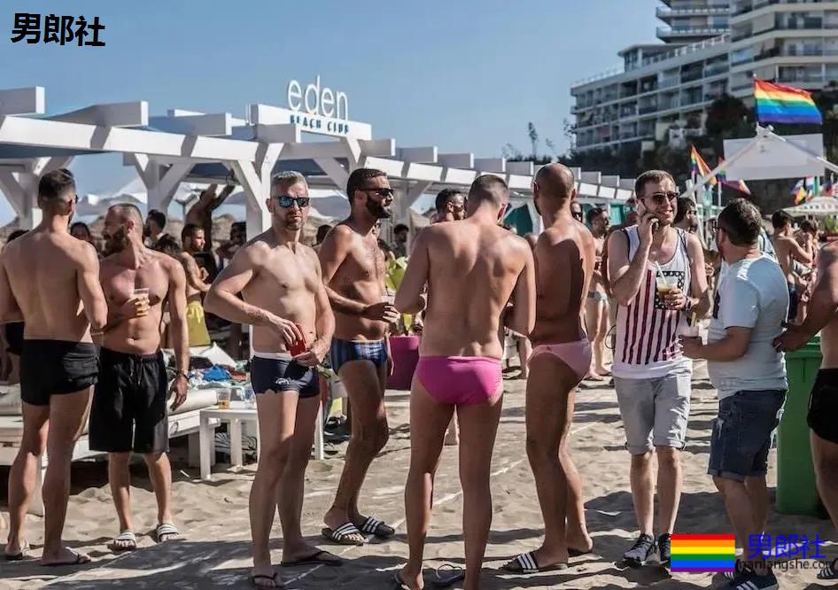 西班牙最SAO两大同志小镇PK,哪个更好玩? - 51虹马 西班牙最SAO两大同志小镇PK,哪个更好玩? - 51虹马