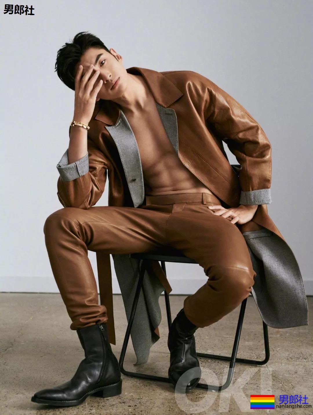 牛奶肌张云龙新剧又脱了！这位185八块腹肌长腿直男，实力更强!! - 51虹马