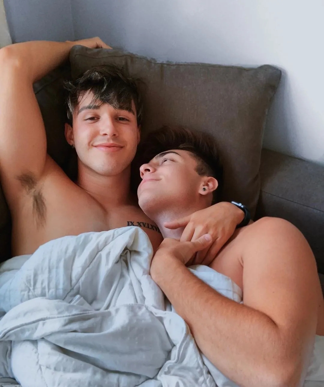 我和BF差点被他老爸捉奸在床-51虹马