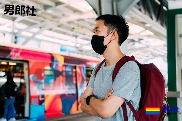 疫情中的海外华人同志，“该不该回国”成为他们最大的问题！-51虹马