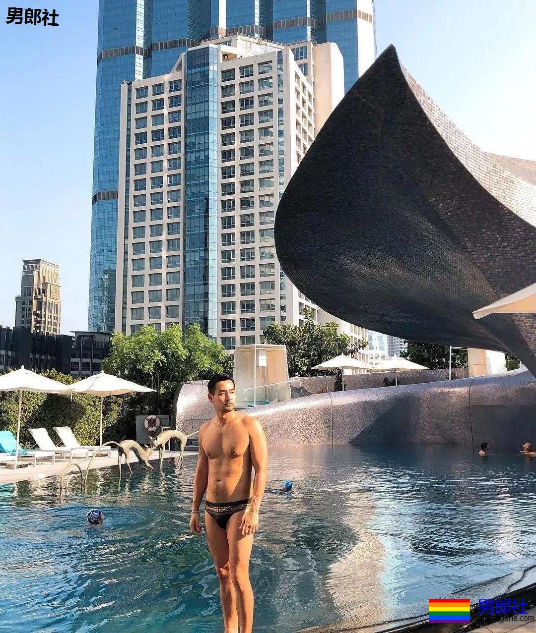 泳池地铁街头正装运动帅哥，让你一次看上头！ - 51虹马