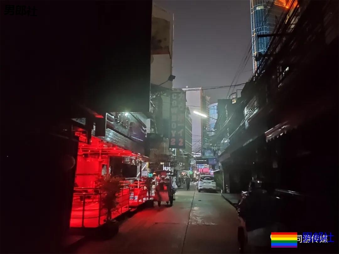 疫情下的泰国红灯区 性工作者恐惧中求生 - 51虹马