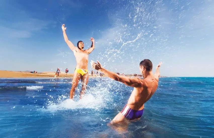 原来世上真有个【同志王国】?只要是GAY就能移民! - 51虹马 原来世上真有个【同志王国】?只要是GAY就能移民! - 51虹马