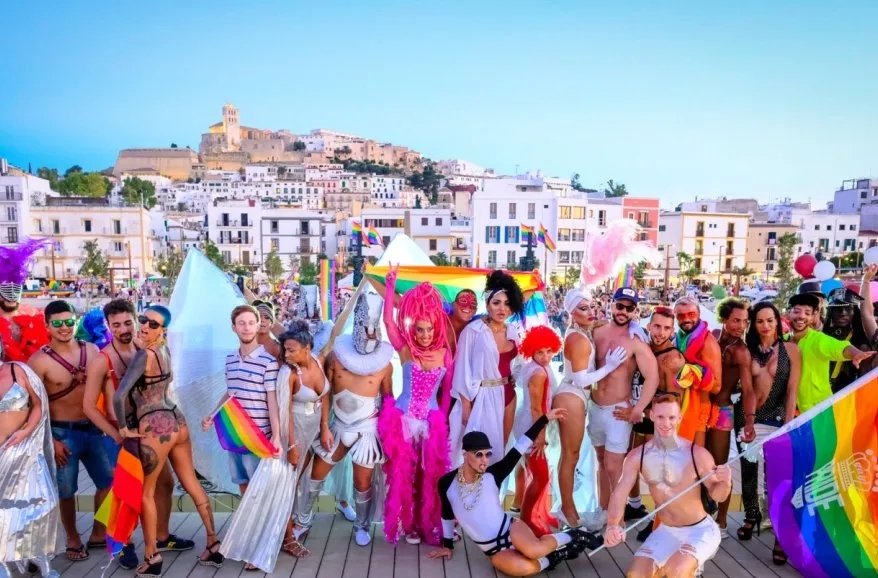 原来世上真有个【同志王国】?只要是GAY就能移民! - 51虹马 原来世上真有个【同志王国】?只要是GAY就能移民! - 51虹马