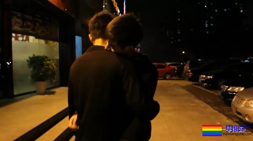 华语短片：结局神反转！帅哥，你家太远了，去我家睡吧！ - 51虹马