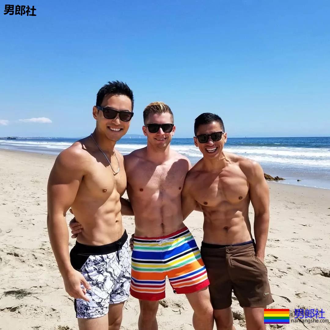 网红健身教练找了个美国肌肉男友，这下“幸福”了 - 51虹马