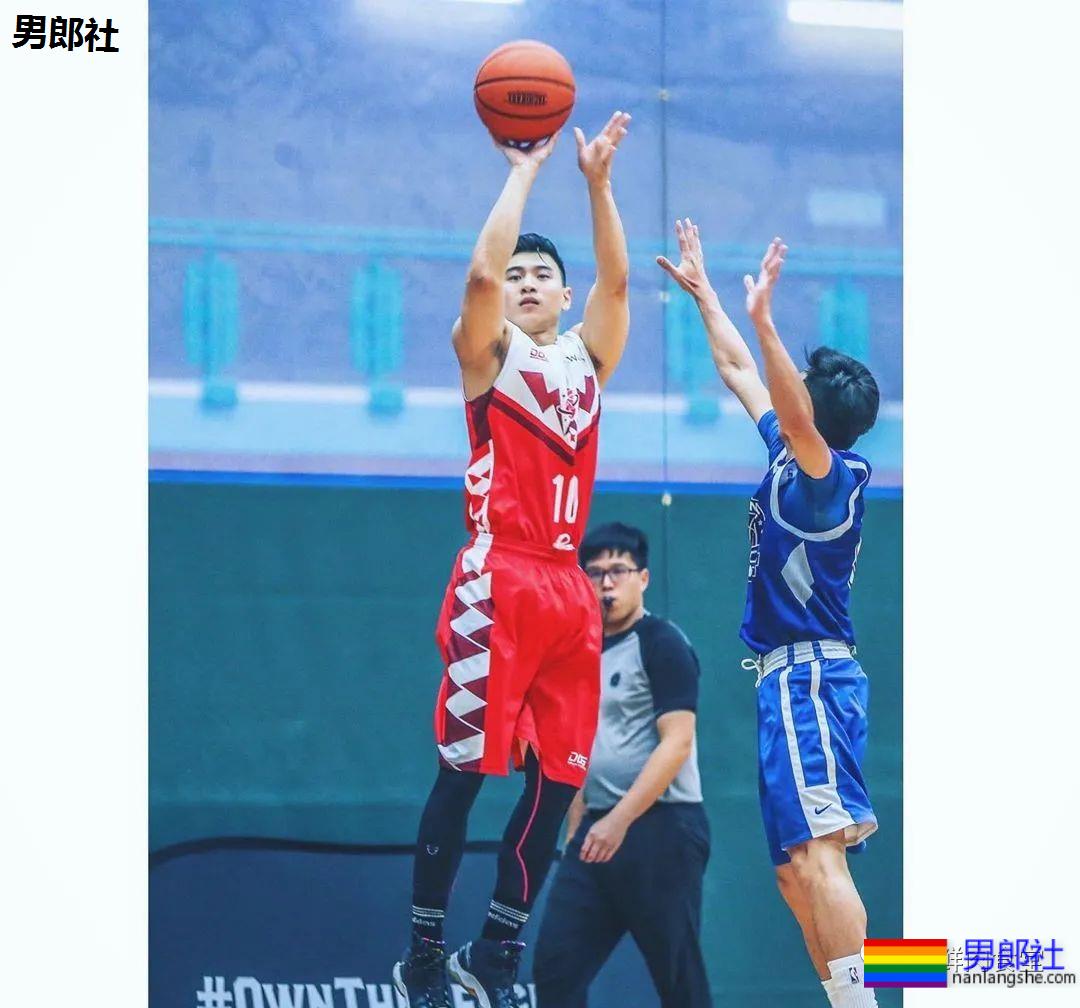 肌肉男扛不住诱惑下海，如今翻身当老板！ - 51虹马