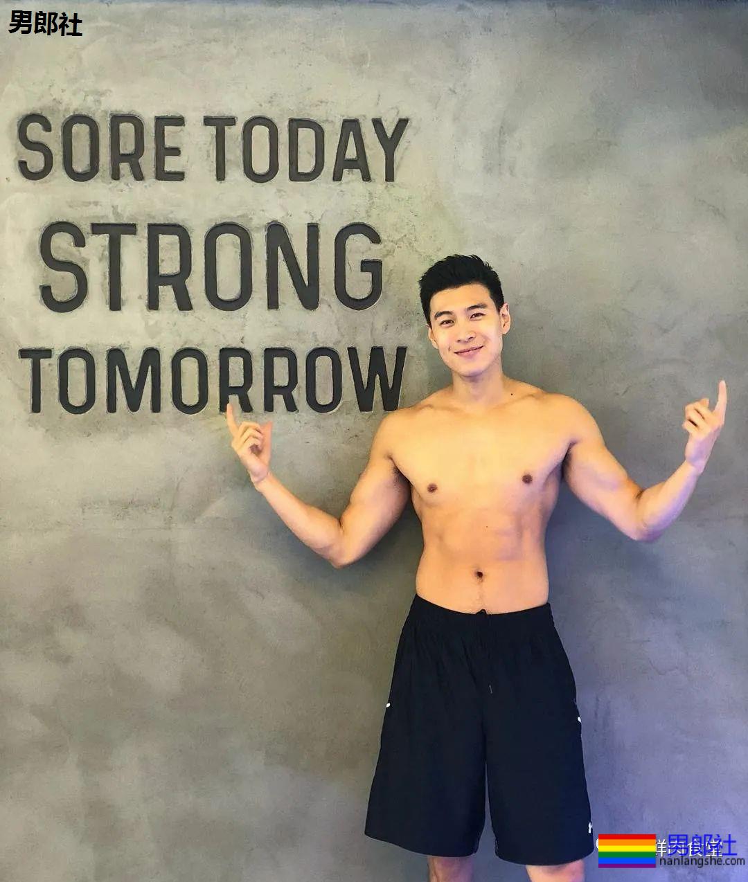 肌肉男扛不住诱惑下海，如今翻身当老板！ - 51虹马