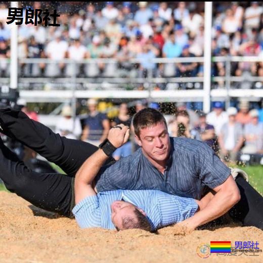 壮熊摔角手成为瑞士首位出柜的男同志运动员 - 51虹马