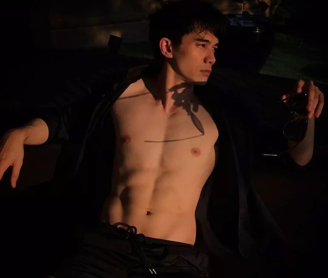 老Gay口述：我的第一次 - 51虹马